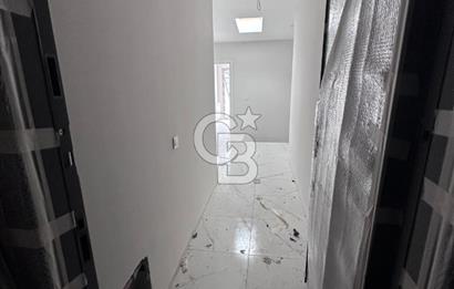 CB Fly'dan Erol Kaya Caddesinde Sahile Sıfır Lüks Dubleks