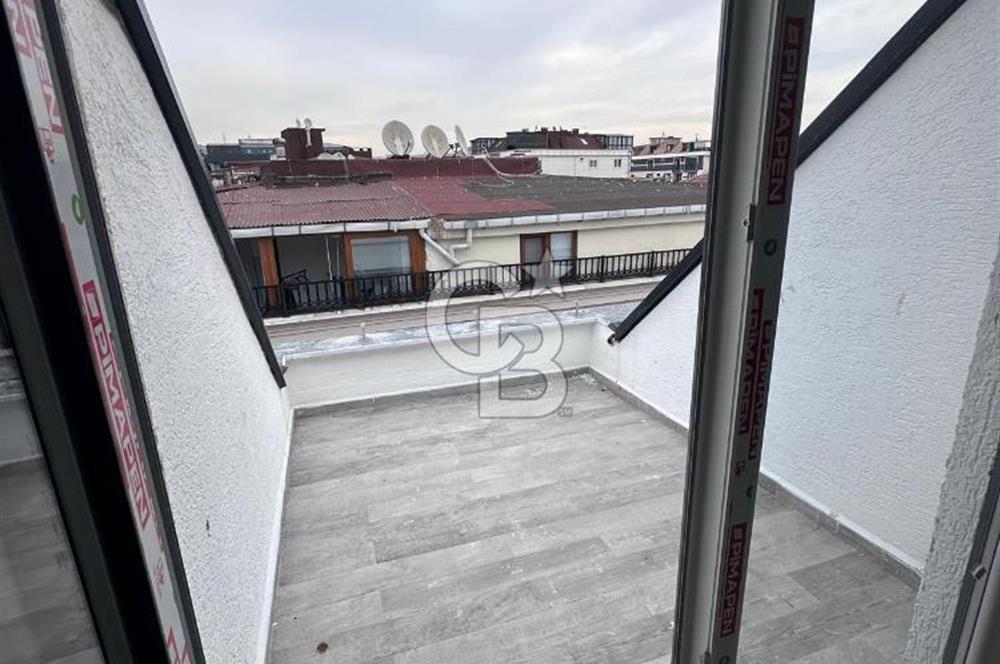 CB Fly'dan Erol Kaya Caddesinde Sahile Sıfır Lüks Dubleks