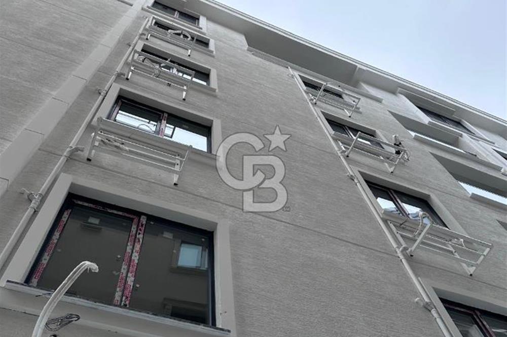 CB Fly'dan Erol Kaya Caddesinde Sahile Sıfır Lüks Dubleks