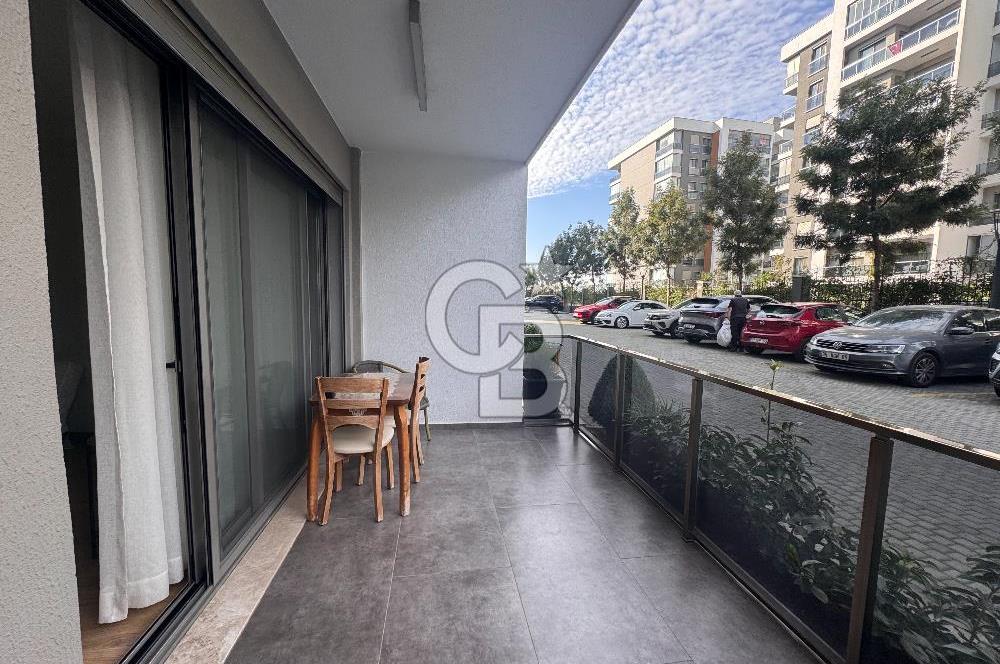 ATAŞEHİR MODERN1 SİTESİNDE KİRACISIZ BÜYÜK TİP 1+1 SATILIK DAİRE