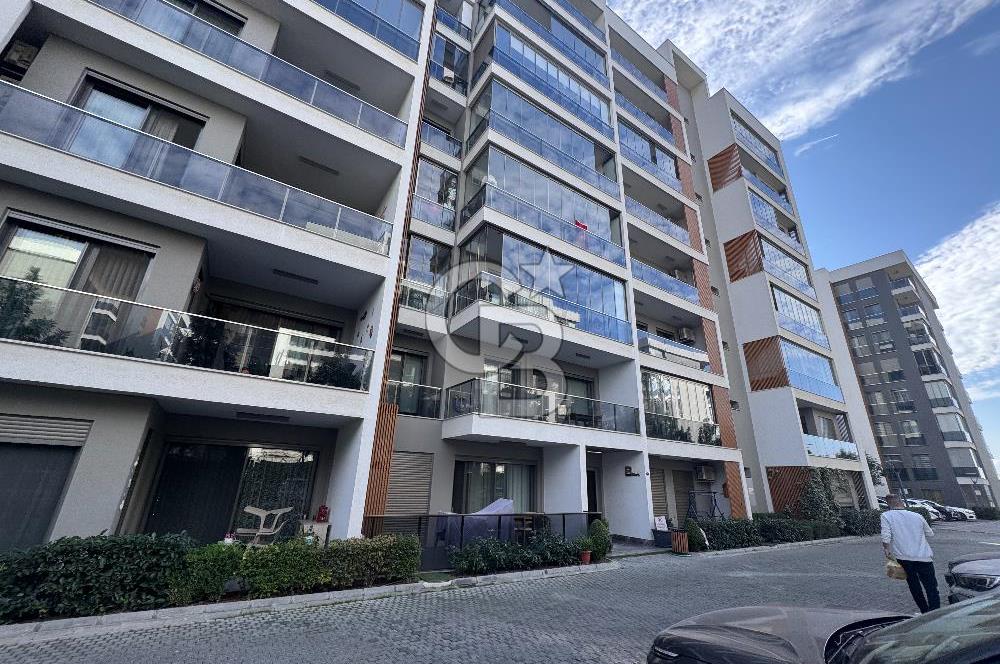 ATAŞEHİR MODERN1 SİTESİNDE KİRACISIZ BÜYÜK TİP 1+1 SATILIK DAİRE