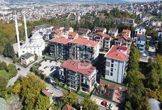 BAŞİSKELE ASRIN SİTESİNDE BAHÇELİ SATILIK 3+1 LÜKS BAHÇE DUBLEKS - 1 - 313324