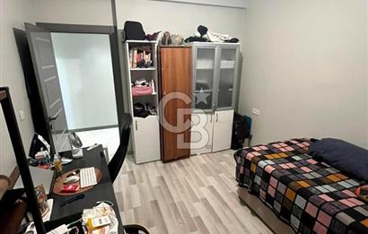 ÇEKMEKÖY'DE SATILIK GENİŞ 1+1 BAHÇE KULLANIMLI YATIRIM FIRSATI