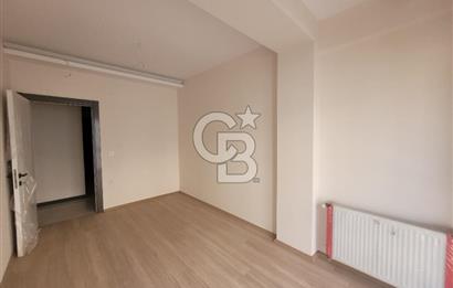 Menemen Koyundere’de Cadde Üzeri Satılık 2+1 Daire