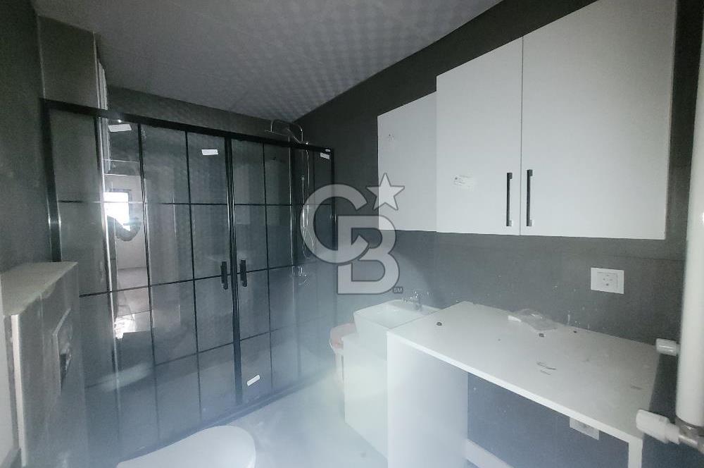 Menemen Koyundere’de Cadde Üzeri Satılık 2+1 Daire