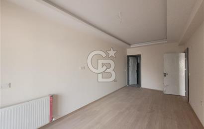 Menemen Koyundere’de Cadde Üzeri Satılık 2+1 Daire