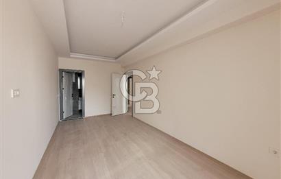 Menemen Koyundere’de Cadde Üzeri Satılık 2+1 Daire