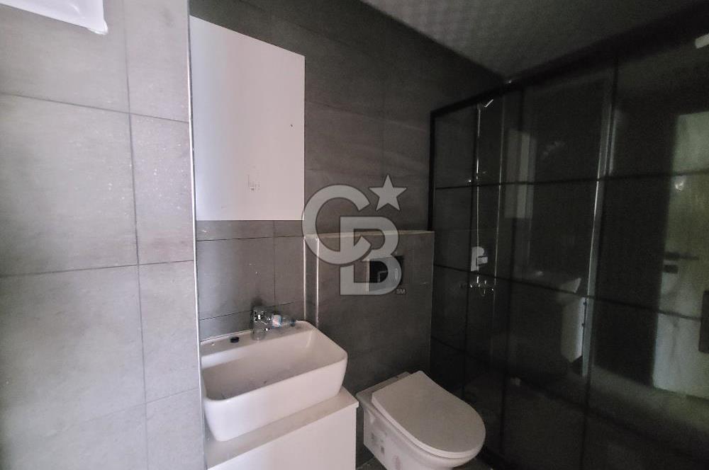 Menemen Koyundere’de Cadde Üzeri Satılık 2+1 Daire