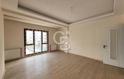 Menemen Koyundere’de Cadde Üzeri Satılık 2+1 Daire