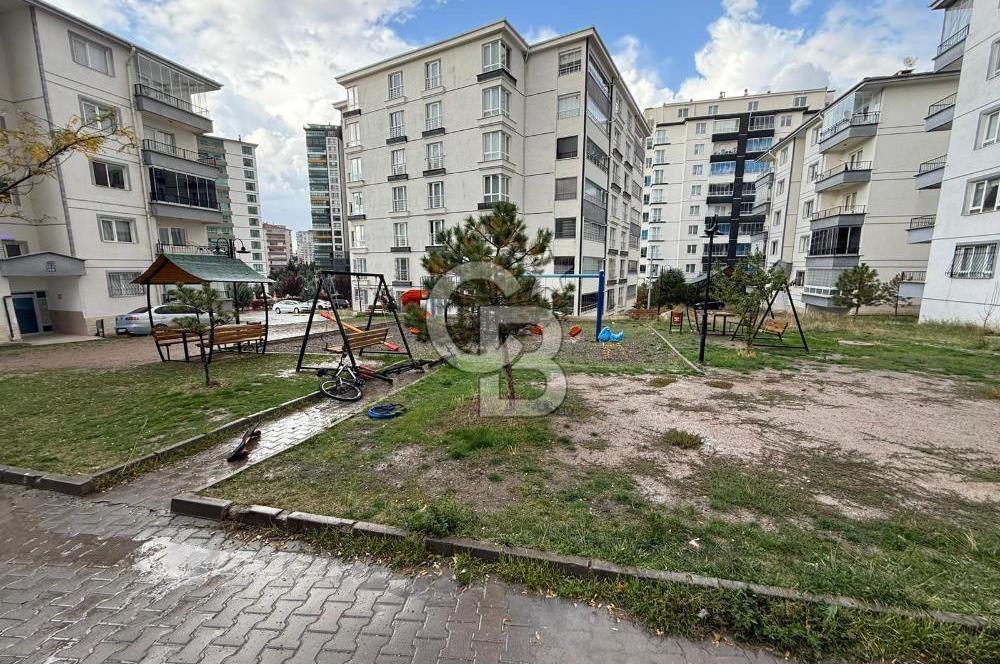 TURGUT ÖZAL MAH. KARDELEN YUVAM SİTESİ GENİŞ 3+1 DAİRE