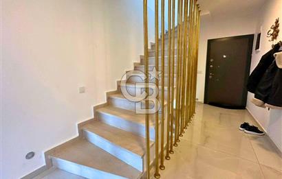 Bodrum Yalıkavak'ta Deniz Manzaralı Satılık 5+1 Villa