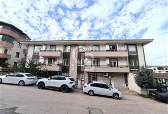 BAŞİSKELE BARBAROS'TA SATILIK 3+1 DÜZ ARA KAT MANZARALI DAİRE - 1 - 313334