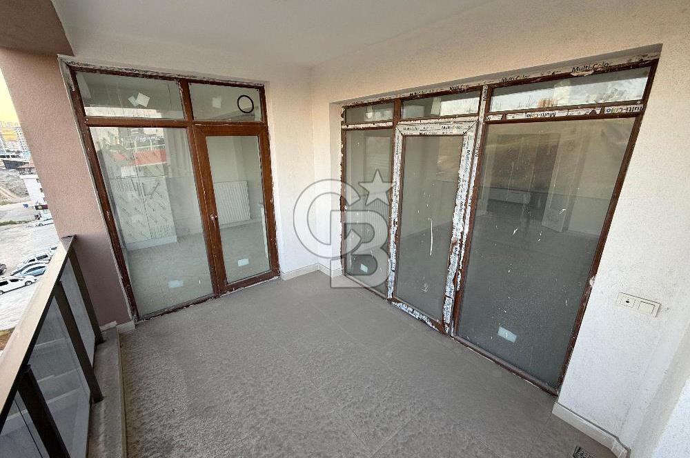 PROTOKOL YOLU CEPHELİ BENZERSİZ 3 BANYOLU 4+1 SATILIK DAİRE