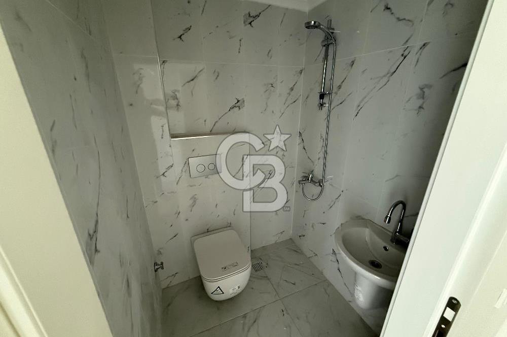 PROTOKOL YOLU CEPHELİ BENZERSİZ 3 BANYOLU 4+1 SATILIK DAİRE