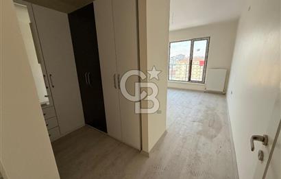 PROTOKOL YOLU CEPHELİ BENZERSİZ 3 BANYOLU 4+1 SATILIK DAİRE