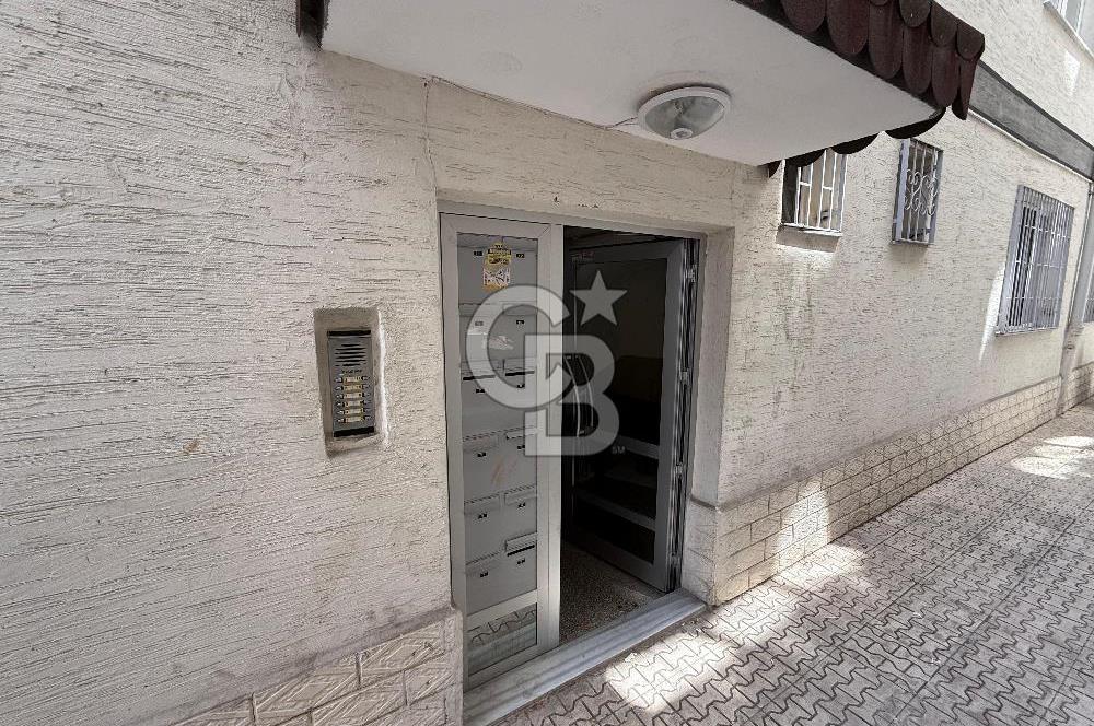 DEMETEVLER 4. CADDEDE METROYA YÜRÜME MESAFESİ SATILIK 3+1 DAİRE