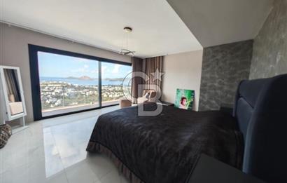 Bodrum Yalıkavak'ta Deniz Manzaralı Satılık 5+1 Villa