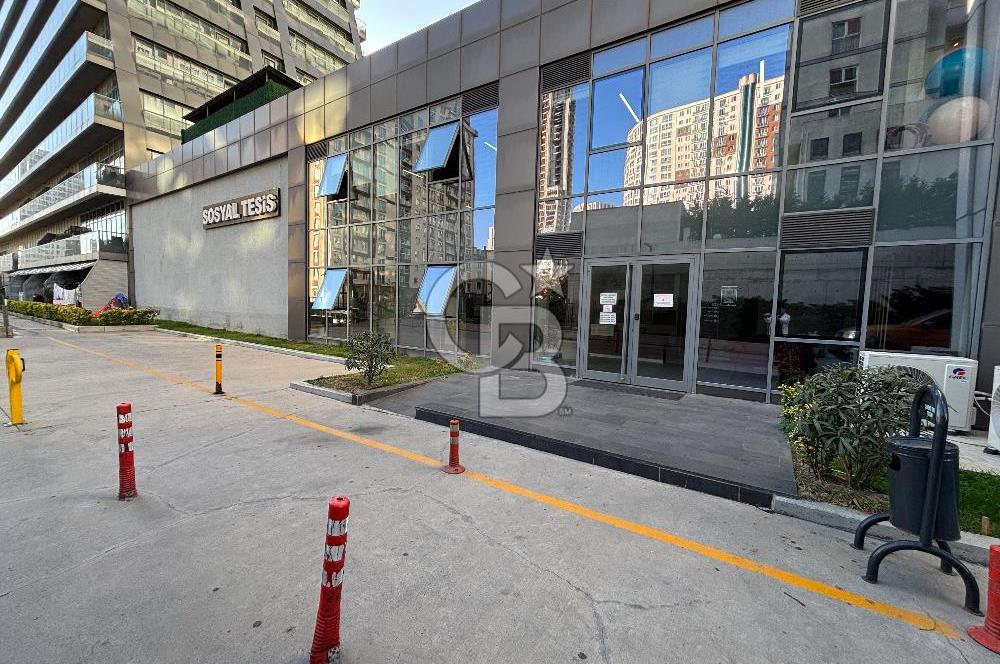 SEMBOL İSTANBUL SİTESİNDE BALKONLU KREDİYE UYGUN SATILIK BOŞ 2+1