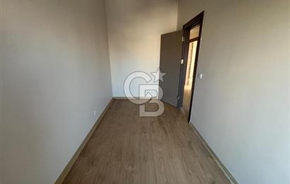 SEMBOL İSTANBUL SİTESİNDE BALKONLU KREDİYE UYGUN SATILIK BOŞ 2+1