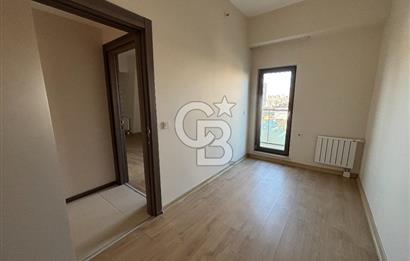 SEMBOL İSTANBUL SİTESİNDE BALKONLU KREDİYE UYGUN SATILIK BOŞ 2+1
