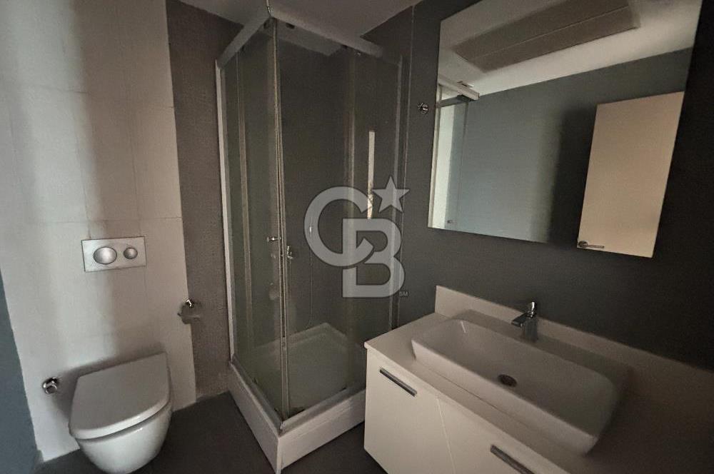 SEMBOL İSTANBUL SİTESİNDE BALKONLU KREDİYE UYGUN SATILIK BOŞ 2+1