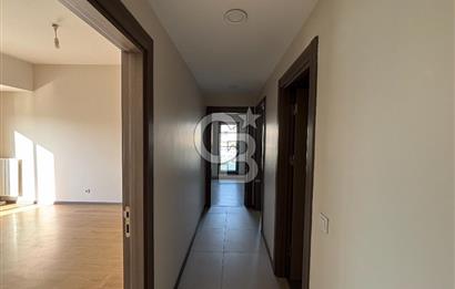 SEMBOL İSTANBUL SİTESİNDE BALKONLU KREDİYE UYGUN SATILIK BOŞ 2+1