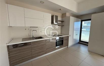 SEMBOL İSTANBUL SİTESİNDE BALKONLU KREDİYE UYGUN SATILIK BOŞ 2+1