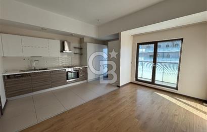 SEMBOL İSTANBUL SİTESİNDE BALKONLU KREDİYE UYGUN SATILIK BOŞ 2+1