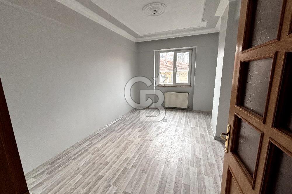 ÜMRANİYE MERKEZDE GENİŞ FERAH VE BOYALI 4+2 DUBLEKS DAİRE