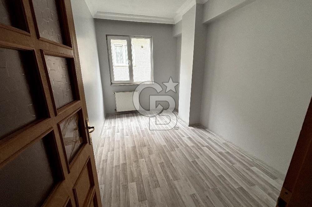 ÜMRANİYE MERKEZDE GENİŞ FERAH VE BOYALI 4+2 DUBLEKS DAİRE