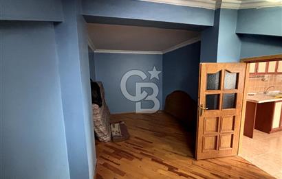 ÜMRANİYE MERKEZDE GENİŞ FERAH VE BOYALI 4+2 DUBLEKS DAİRE