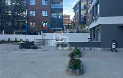 ACİL SATILIK 1+1 BAHÇE ÇIKIŞLI İSKANLI ASANSÖRLÜ YENİ BİNA