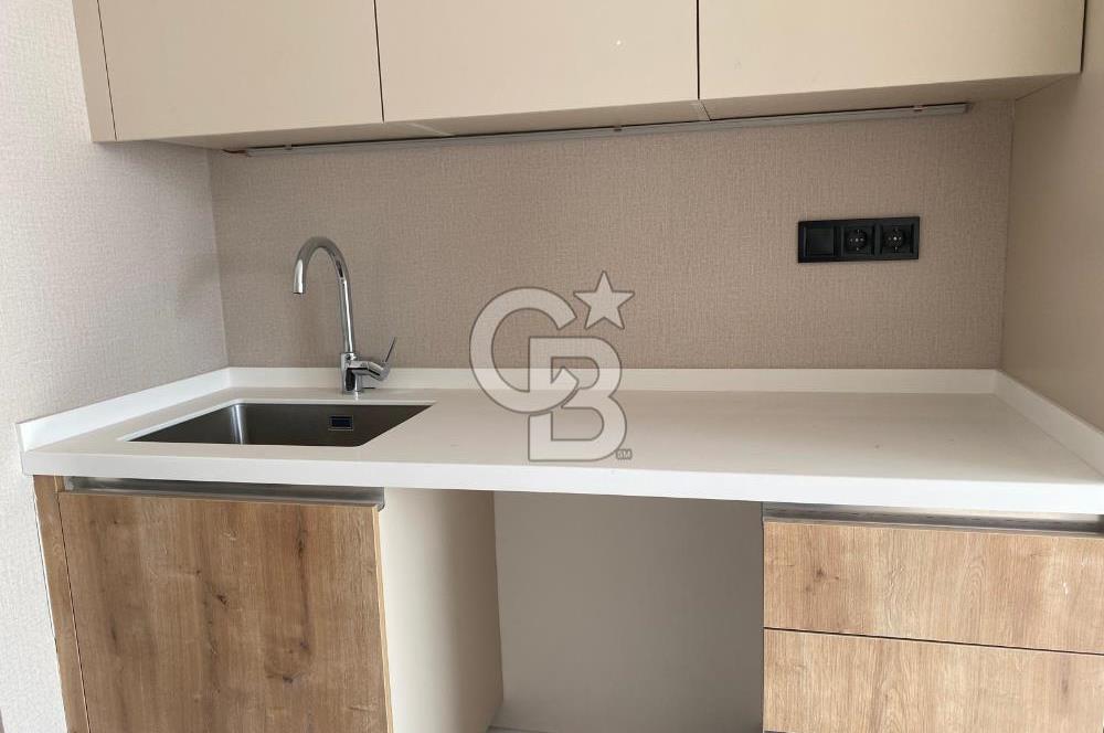 ATAŞEHİR GAYDA VERA SİTESİ, CADDE ve MEYDAN CEPHE, KİRALIK 1+1