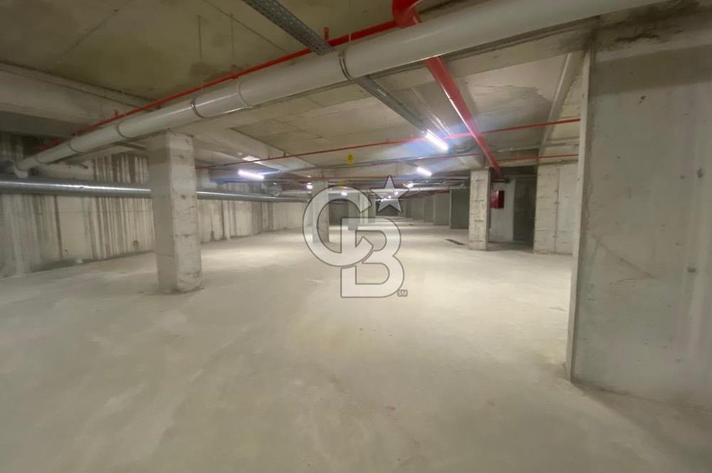 ATAŞEHİR GAYDA VERA SİTESİ, CADDE ve MEYDAN CEPHE, KİRALIK 1+1