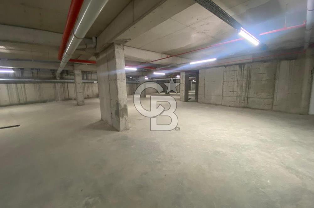 ATAŞEHİR GAYDA VERA SİTESİ, CADDE ve MEYDAN CEPHE, KİRALIK 1+1