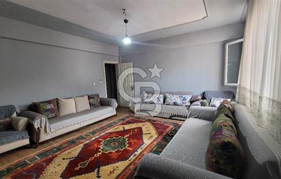 Karşıyaka Latife Hanım Mahallesi  3+1 Giriş Kat Daire