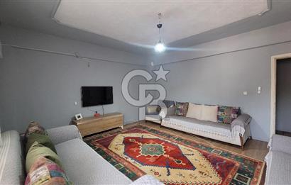 Karşıyaka Latife Hanım Mahallesi  3+1 Giriş Kat Daire