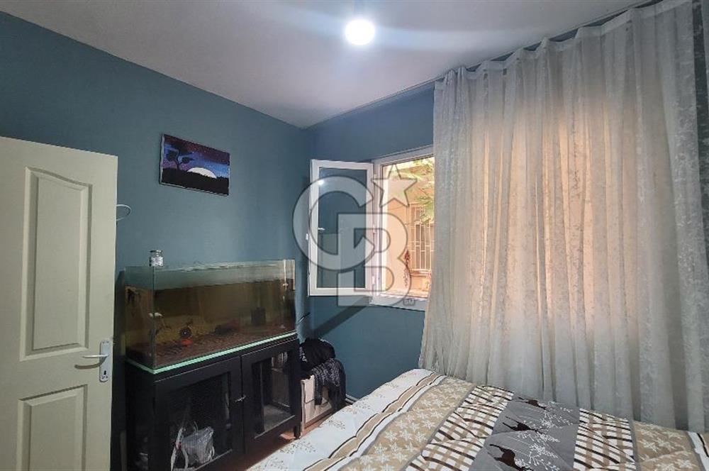 Karşıyaka Latife Hanım Mahallesi  3+1 Giriş Kat Daire