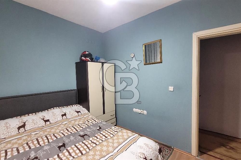 Karşıyaka Latife Hanım Mahallesi  3+1 Giriş Kat Daire