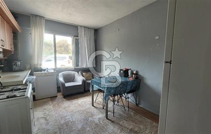 Karşıyaka Latife Hanım Mahallesi  3+1 Giriş Kat Daire