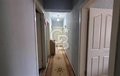 Karşıyaka Latife Hanım Mahallesi  3+1 Giriş Kat Daire