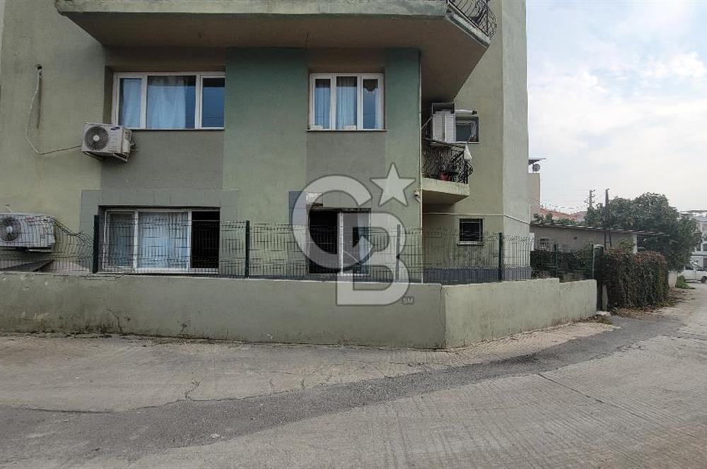 Karşıyaka Latife Hanım Mahallesi  3+1 Giriş Kat Daire