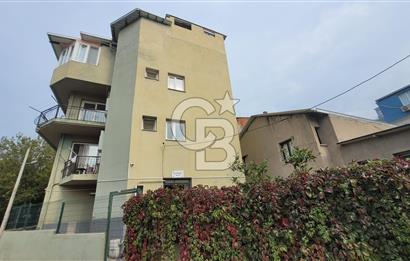 Karşıyaka Latife Hanım Mahallesi  3+1 Giriş Kat Daire