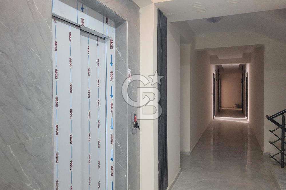 Menemen Koyundere’de Cadde Üzeri Satılık 2+1 Daire