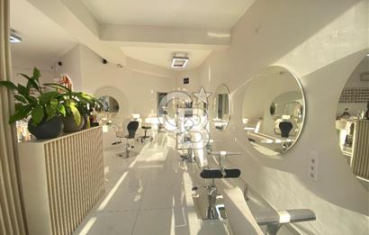 Karşıyaka Yalı Mahallesinde Bahçeli Satılık Dükkan