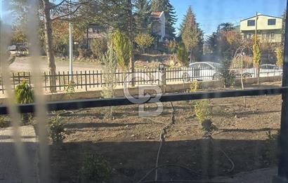 ACİL SATILIK 1+1 BAHÇE ÇIKIŞLI İSKANLI ASANSÖRLÜ YENİ BİNA