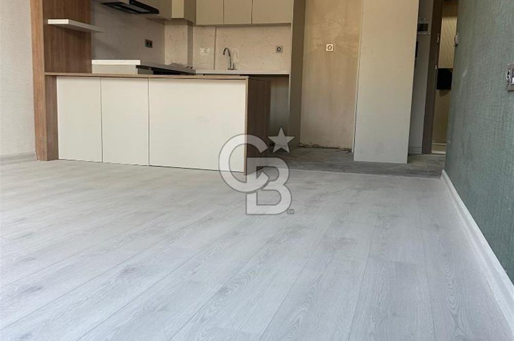 ACİL SATILIK 1+1 BAHÇE ÇIKIŞLI İSKANLI ASANSÖRLÜ YENİ BİNA