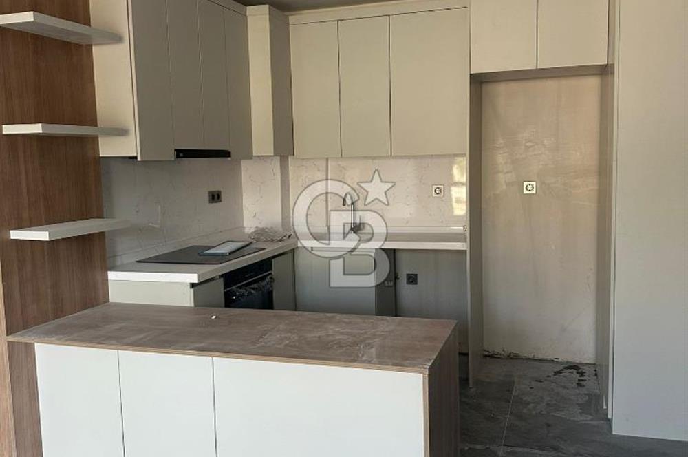 ACİL SATILIK 1+1 BAHÇE ÇIKIŞLI İSKANLI ASANSÖRLÜ YENİ BİNA
