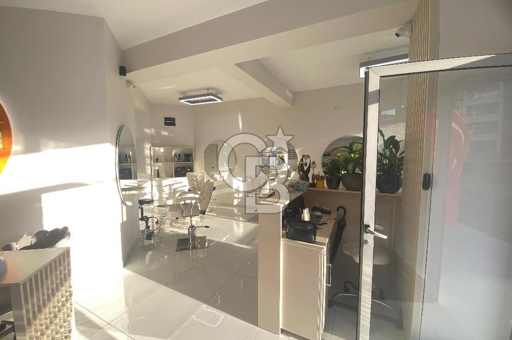 Karşıyaka Yalı Mahallesinde Bahçeli Satılık Dükkan