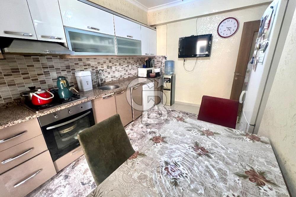 Karşıyaka Şemiklerde 2+1 115 m2 Satılık Daire